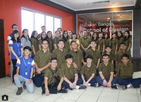 Universitas Swasta di Bandung Universitas Swasta di Bandung